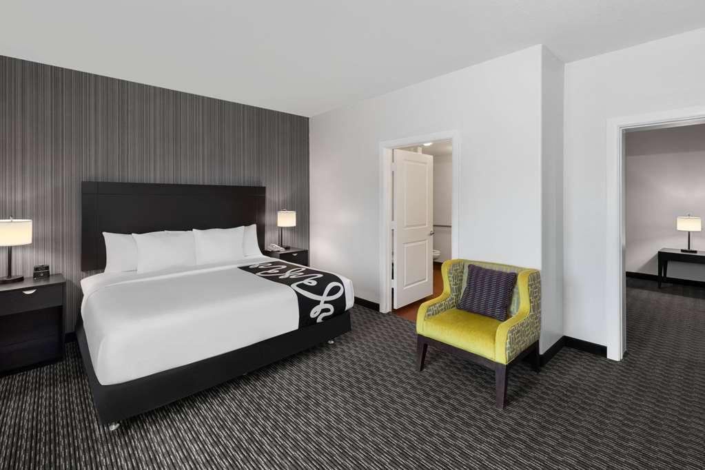 La Quinta By Wyndham Austin - Cedar Park Hotel Room photo